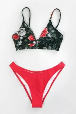 Cupshe Red Floral V-Neck Bikini Top -Deals Cupshe Store 3 5a13231e 16be 4f61 aa6b 0cfd4162986f