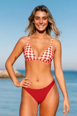 Cupshe Mariam Gingham Triangle Reversible Low Waisted Bikini -Deals Cupshe Store 3 5b99fcf4 ddbc 4968 953f f5e61f1b058b