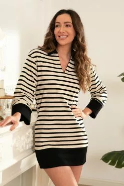 Cupshe Katharine Shirt Collar Tunic Dress 6 Cupshe Katharine Shirt Collar Tunic Dress -Deals Cupshe Store 3 87dd9715 4e16 45e9 a610 27d2babda409