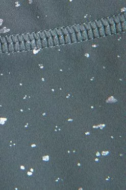 Cupshe Fafi Slim Fit Leggings 9 Cupshe Fafi Slim Fit Leggings -Deals Cupshe Store 3 947165cb 97b8 4310 b614 0a7e58649290