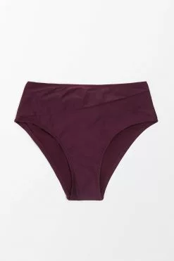 Cupshe Shangrila Solids Folded High Waist Bikini Bottom 6 Cupshe Shangrila Solids Folded High Waist Bikini Bottom -Deals Cupshe Store 3 956aba6b b04d 4ee9 b982 05fd3a86be47