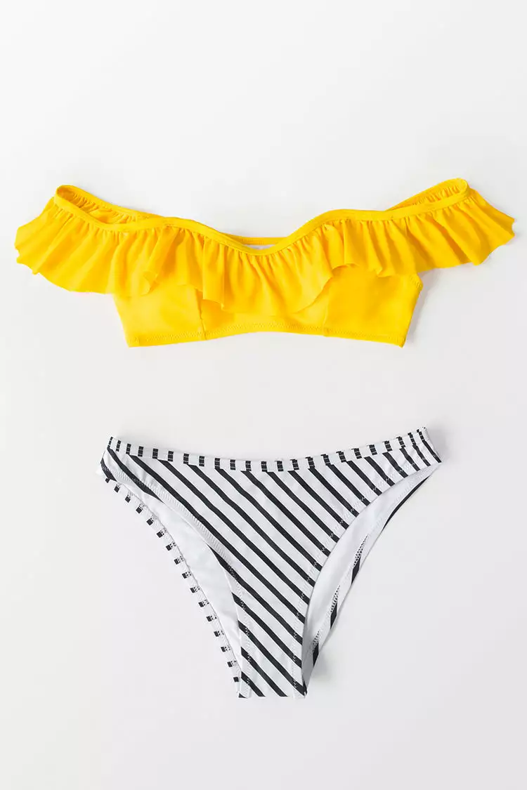 Cupshe Yellow And Striped Ruffle Cold Shoulder Bikini 4 Cupshe Yellow And Striped Ruffle Cold Shoulder Bikini - Image 4