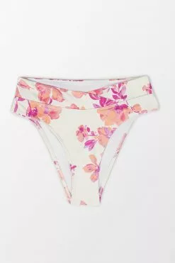 Cupshe Adriana Floral High Waisted Bikini Bottom 6 Cupshe Adriana Floral High Waisted Bikini Bottom -Deals Cupshe Store 3 9b00228d 1776 4a96 afae 99f5a704e2c9