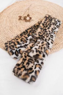 Cupshe Winter Escape Leopard Criss Cross Scarf -Deals Cupshe Store 3 9faff0f4 bc20 480d bb7c 24531cf09c74