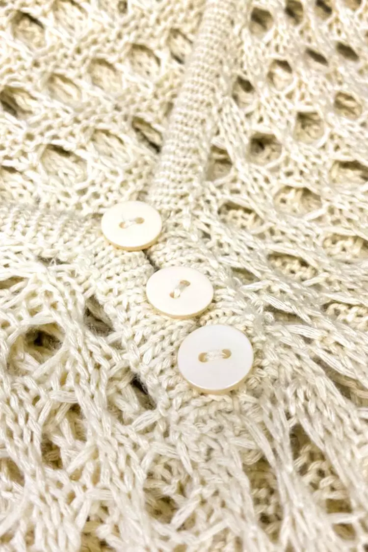 Cupshe Sonora V-neck Elastic Waist Crochet Cover Up 3 Cupshe Sonora V-neck Elastic Waist Crochet Cover Up - Image 3