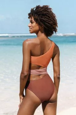 Cupshe Tori Color Block Cut-out O-ring One Piece Swimsuit 5 Cupshe Tori Color Block Cut-out O-ring One Piece Swimsuit -Deals Cupshe Store 3 c903c6c4 cf60 43ac a69c 0dc0168e66d0