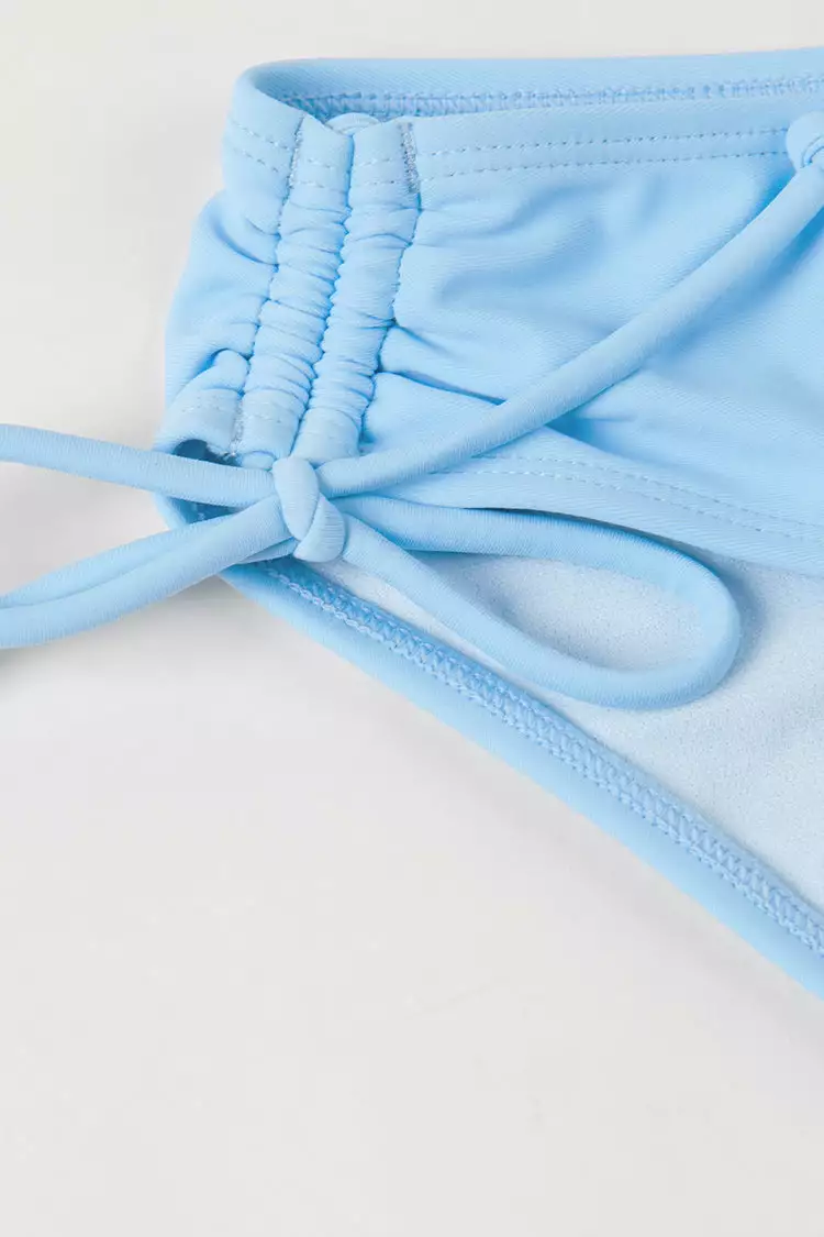 Cupshe Joyful Retro Tunneled Keyhole High Neck and Hipster Bikini Set 5 Cupshe Joyful Retro Tunneled Keyhole High Neck and Hipster Bikini Set - Image 5