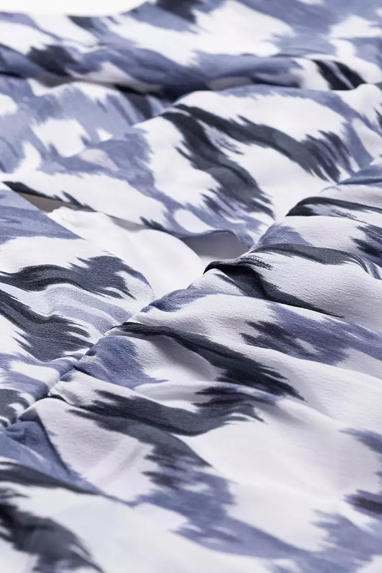 Cupshe Sutton Cross Halter Tie Neck Dress 5 Cupshe Sutton Cross Halter Tie Neck Dress - Image 5