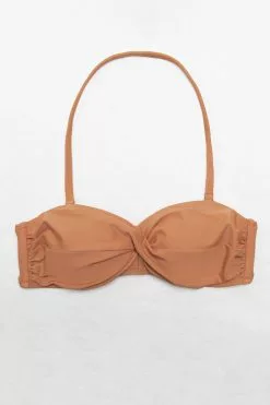 Cupshe Brylee Twist Bandeau Back Tie Bikini Top 7 Cupshe Brylee Twist Bandeau Back Tie Bikini Top -Deals Cupshe Store 3 de2c9a0b 03c9 48f8 a66e b79e678374d8