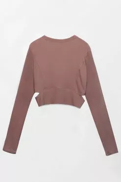 Cupshe Cherise Cut-out Side Crop Sweatshirt -Deals Cupshe Store 3 e1898c92 fd82 473b b660 9af228df327c