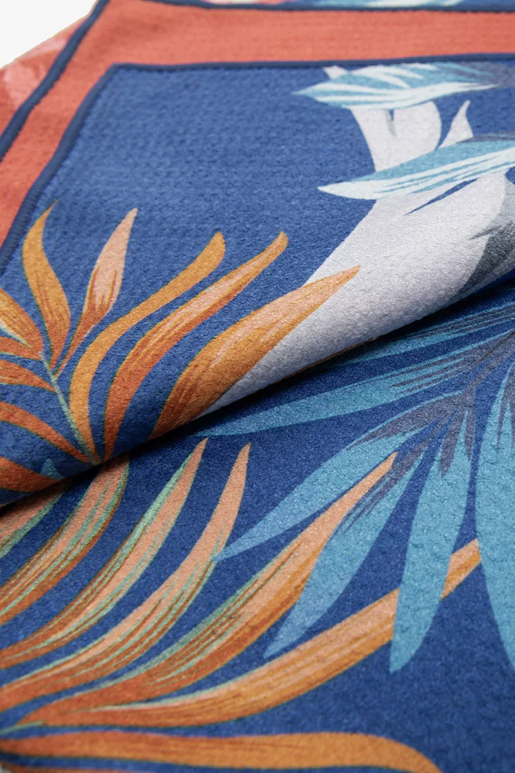 Cupshe Tropical Lush Leafy Beach Blanket 5 Cupshe Tropical Lush Leafy Beach Blanket - Image 5