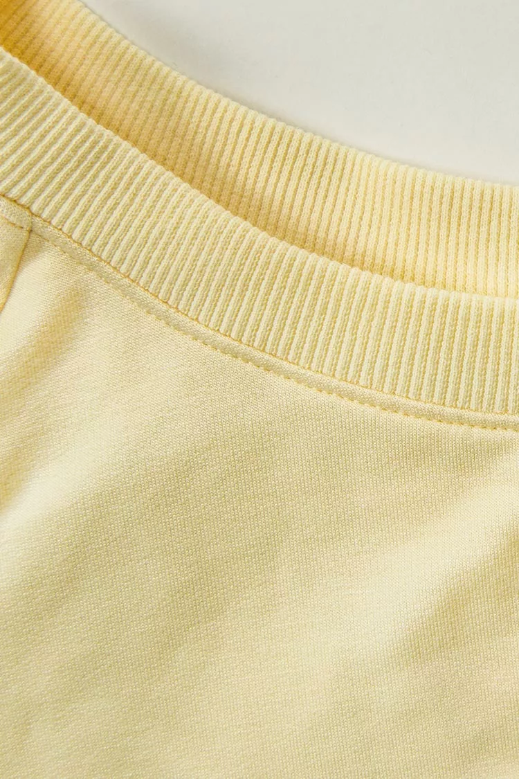 Cupshe Passion Knot Hem Raglan Sleeve Crop Sweatshirt 4 Cupshe Passion Knot Hem Raglan Sleeve Crop Sweatshirt - Image 4