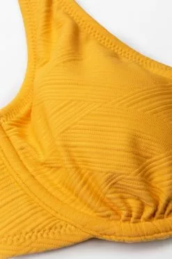 Cupshe Textured Underwire Bikini Top 15 Cupshe Textured Underwire Bikini Top -Deals Cupshe Store 3 ef1c18ab b3b7 4300 92a1 e2e7a9d811b1