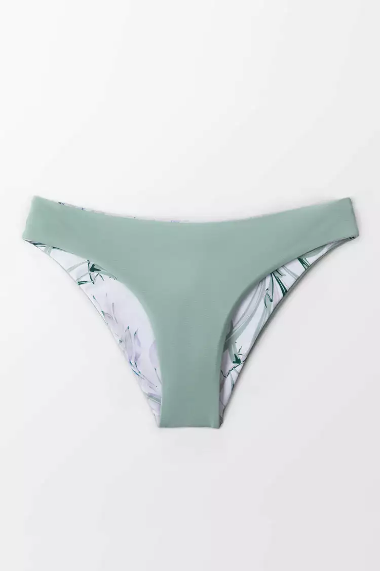 Cupshe Reversible Low Rise Bikini Bottom 5 Cupshe Reversible Low Rise Bikini Bottom - Image 5