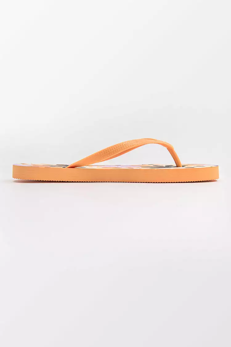 Cupshe Wildberry Floral Flip Flops 3 Cupshe Wildberry Floral Flip Flops - Image 3