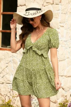 Cupshe Bridget Ditsy V-neck Frill Zipper Dress 5 Cupshe Bridget Ditsy V-neck Frill Zipper Dress -Deals Cupshe Store 3 f283c36f aa71 4b1f b97b 252ed7945992