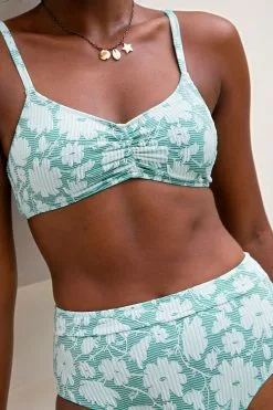 Cupshe Siena Floral Ruched High Waisted Bikini 5 Cupshe Siena Floral Ruched High Waisted Bikini -Deals Cupshe Store 3 faa9fa04 ab8e 4505 8409 eed235e88e17