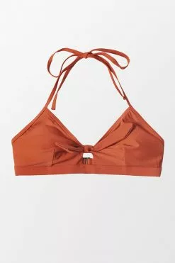 Cupshe Meaghan Knot Halter Bikini Top 6 Cupshe Meaghan Knot Halter Bikini Top -Deals Cupshe Store 3 fca87554 7337 425c 9b10 5ff1010237ea
