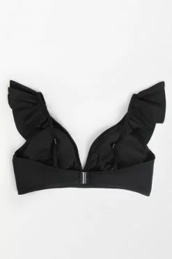Cupshe Joelle Black Ruffle Plus Size Bikini Top -Deals Cupshe Store 4 21d97bd2 b2c7 4a23 8b12 9fc525102edb