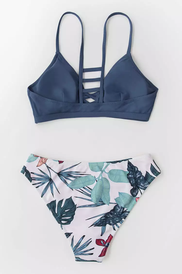 Cupshe Navy and Floral Strappy Bikini Set 9 Cupshe Navy and Floral Strappy Bikini Set - Image 9