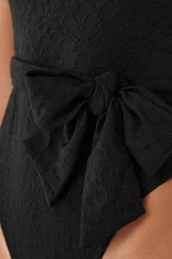 Cupshe Lauren Belted Bandeau One Piece Swimsuit 7 Cupshe Lauren Belted Bandeau One Piece Swimsuit -Deals Cupshe Store 4 2897c28f 0b60 4050 8998 8e7c5f654685