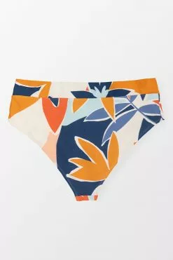 Cupshe Desiree Tropical High Waisted Plus Size Bikini Bottom -Deals Cupshe Store 4 427cb519 6ebb 452a a44e 20f3d610f6a7