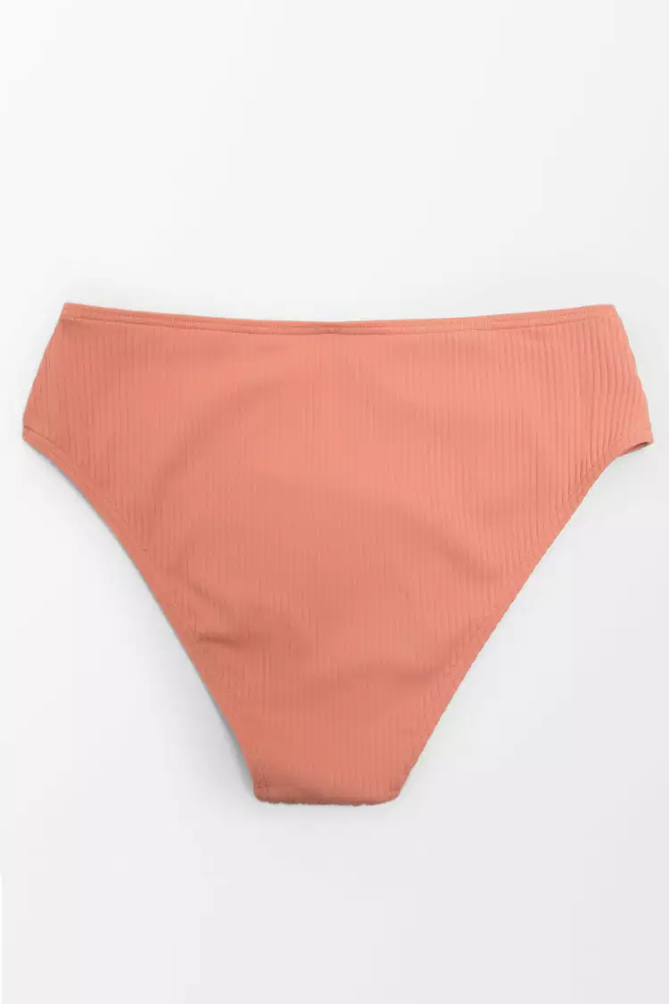 Cupshe Ribbed Sunburst Rib Mid-Rise Hipster Bikini Bottom 4 Cupshe Ribbed Sunburst Rib Mid-Rise Hipster Bikini Bottom - Image 4