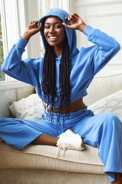 Cupshe Barcelona Royal Blue Ruched Crop Hoodie -Deals Cupshe Store 4 4 3f4ce22a 76c9 4189 ac3e c397cc77f7de