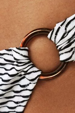 Cupshe One Shoulder Bikini with Stripes 8 Cupshe One Shoulder Bikini with Stripes -Deals Cupshe Store 4 4dbe93f8 111d 49e5 84d6 713347098614