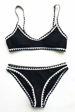 CUPSHE Black And White Crochet Bikini 8 CUPSHE Black And White Crochet Bikini -Deals Cupshe Store 4 4fef749a 4fc7 4821 8e9c f5796c8f834d