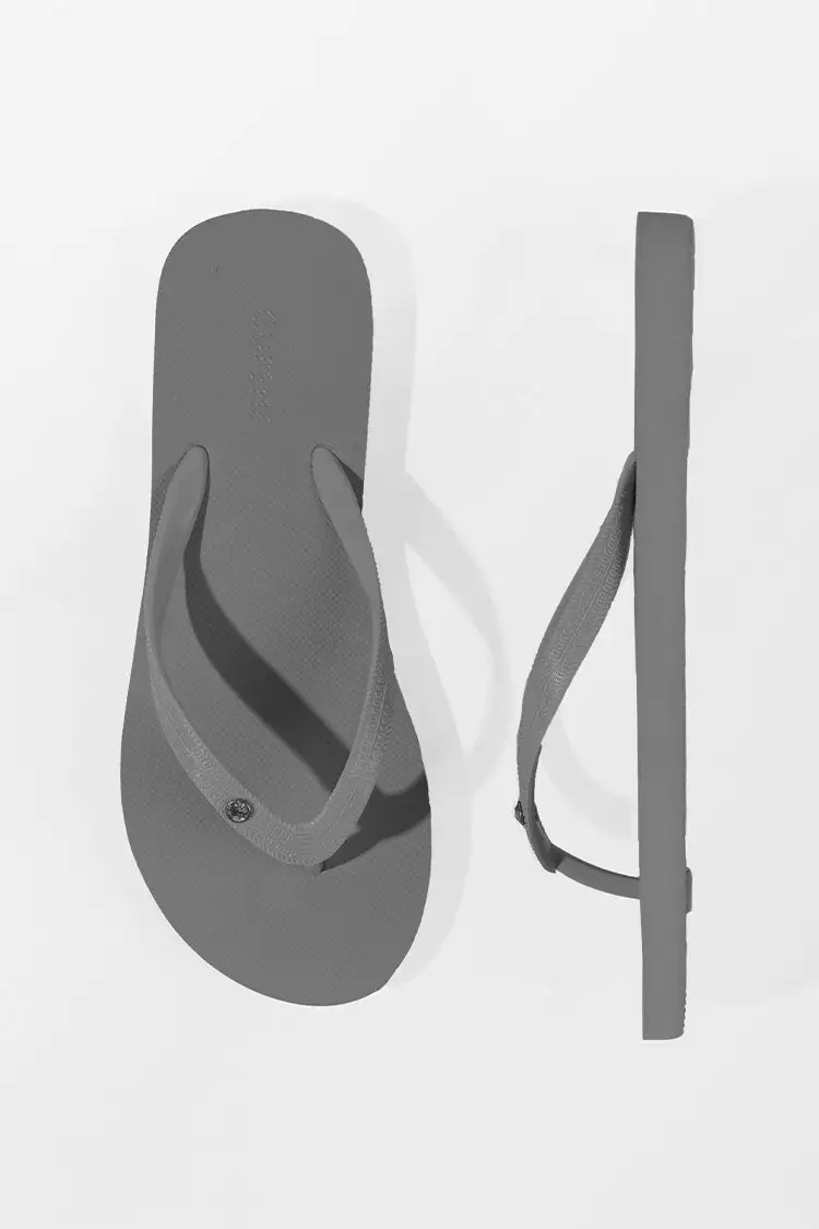 Cupshe Sand Bar Rhinestone Grey Flip Flops 4 Cupshe Sand Bar Rhinestone Grey Flip Flops - Image 4