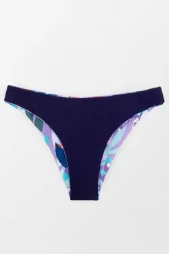Cupshe Barbara Reversible Low Waisted Bikini Bottom 11 Cupshe Barbara Reversible Low Waisted Bikini Bottom -Deals Cupshe Store 4 a48f9477 9505 4cd6 9c83 a6ac7f0b395e