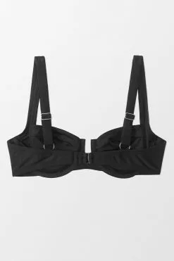 Cupshe Destinee Black Sweetheart Back Hook Bikini Top 7 Cupshe Destinee Black Sweetheart Back Hook Bikini Top -Deals Cupshe Store 4 af6ce6d1 f095 4d9f 97ee ebc368dca33b