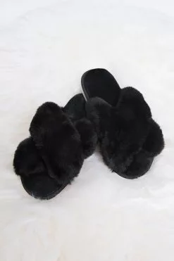 Cupshe Karter Black Cross Strap Fluffy Slippers 7 Cupshe Karter Black Cross Strap Fluffy Slippers -Deals Cupshe Store 4 cbd46367 bb8e 47aa a975 2a1ae333b1c8