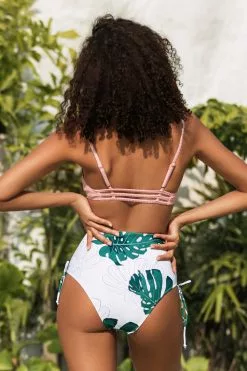 Cupshe Light Pink Strappy Back Bikini Top -Deals Cupshe Store 4 d8aac7cb 4873 46b2 b14b bdf2fcbaf14d