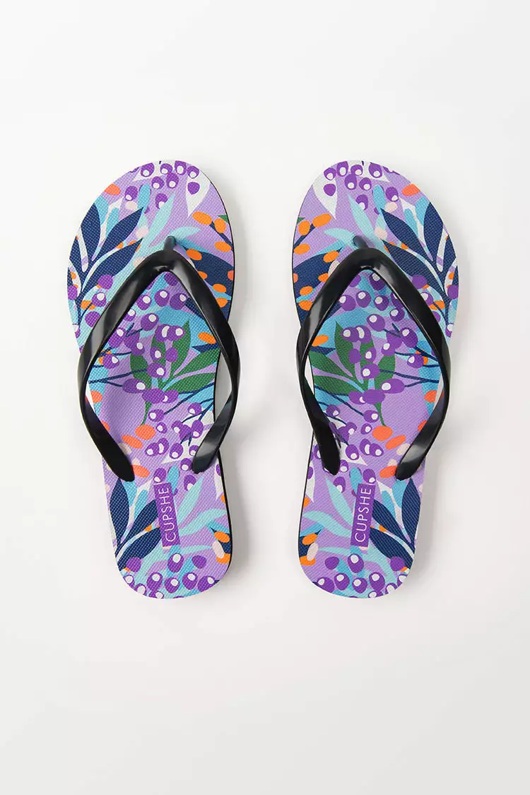 Cupshe Frolick Floral Flip Flops 4 Cupshe Frolick Floral Flip Flops - Image 4