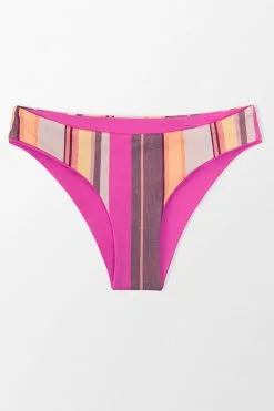 Cupshe Nikita Striped Low Waisted Reversible Bikini Bottom 8 Cupshe Nikita Striped Low Waisted Reversible Bikini Bottom -Deals Cupshe Store 4 e85baaef f112 4b76 9246 8fe071694549