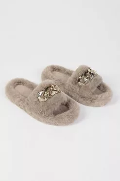 Cupshe Brownstone Khaki Fluffy Chain Decor Slippers -Deals Cupshe Store 4 e8955329 9fcc 4fa3 9719 d27bcfd027c0