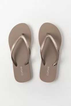 Cupshe Desert Sand Minimalist Flip Flops 7 Cupshe Desert Sand Minimalist Flip Flops -Deals Cupshe Store 4 f25deb83 1a8b 4214 93fb e6a4d8cfa6fe