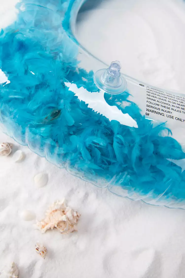 Cupshe Seafoam Heart Shape Swimming Ring with Feathers 5 Cupshe Seafoam Heart Shape Swimming Ring with Feathers - Image 5