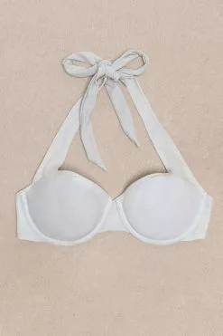 Cupshe Georgia Halter Underwire Bikini Top 9 Cupshe Georgia Halter Underwire Bikini Top -Deals Cupshe Store 5 2 2