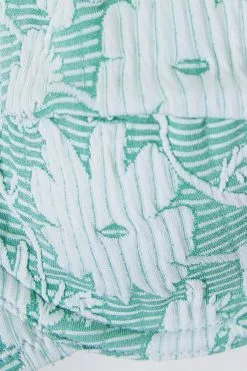 Cupshe Jane Floral Underwire Criss Cross Bikini Top 9 Cupshe Jane Floral Underwire Criss Cross Bikini Top -Deals Cupshe Store 5 2a9bca35 33ce 4ae1 8cd2 269840f89a78