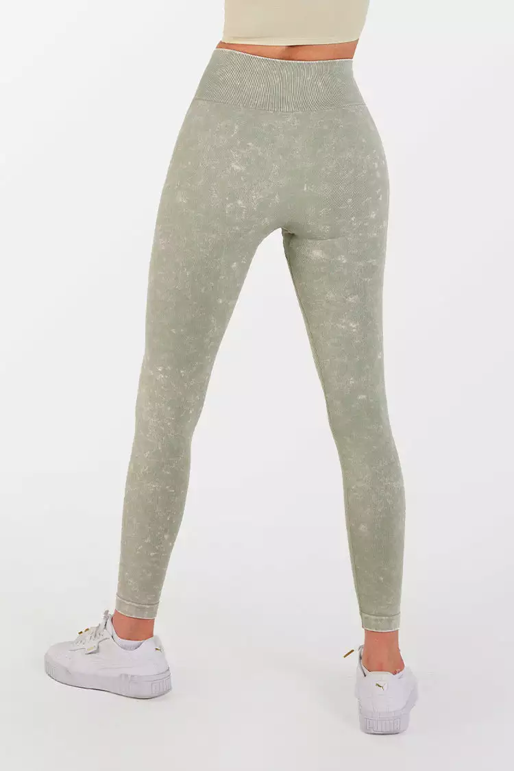 Cupshe Perfectly Green High Waisted Leggings 2 Cupshe Perfectly Green High Waisted Leggings - Image 2