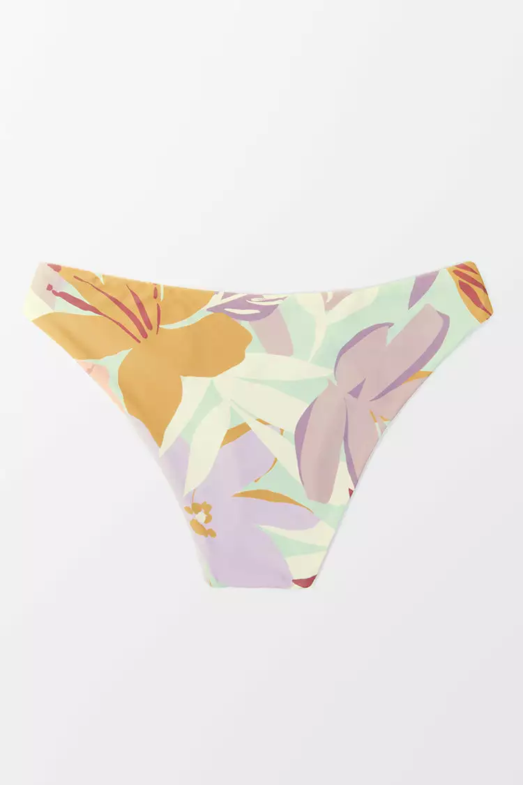 Cupshe Tanya Floral Reversible Bikini Bottom 5 Cupshe Tanya Floral Reversible Bikini Bottom - Image 5
