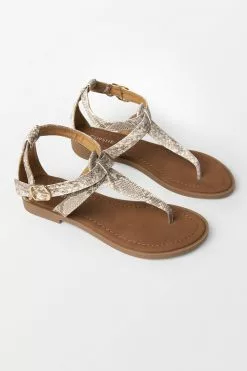 Cupshe Baja Open Toe Thong Strap Sandals 6 Cupshe Baja Open Toe Thong Strap Sandals -Deals Cupshe Store 5 6 4b4f7aa3 8e42 43d8 8b5e d74f8021f23a