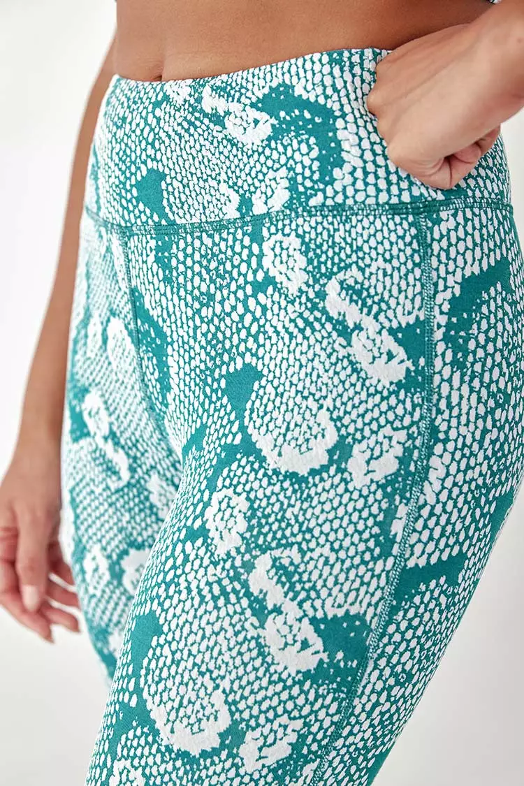 Cupshe Pandora Snake V-neck Crop High Waisted Matching Set 5 Cupshe Pandora Snake V-neck Crop High Waisted Matching Set - Image 5