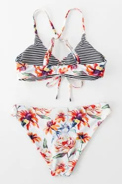 Cupshe Floral And Striped Reversible Bikini 10 Cupshe Floral And Striped Reversible Bikini -Deals Cupshe Store 5 a4350377 ab40 4f16 aeb1 3f4371f0973b