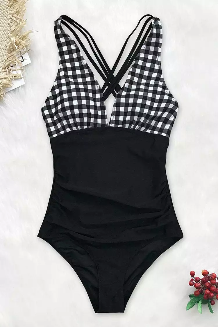 Cupshe Black and White Gingham Ruched One Piece Swimsuit 3 Cupshe Black and White Gingham Ruched One Piece Swimsuit - Image 3