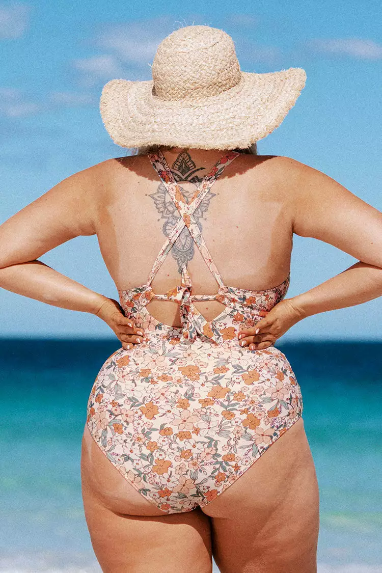Cupshe Elodie Floral Plus Size One Piece Swimsuit 2 Cupshe Elodie Floral Plus Size One Piece Swimsuit - Image 2