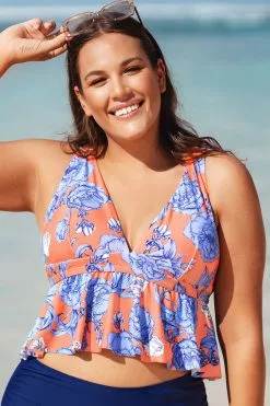 Cupshe Fantasy Flower Peplum Plus Size Tankini Top